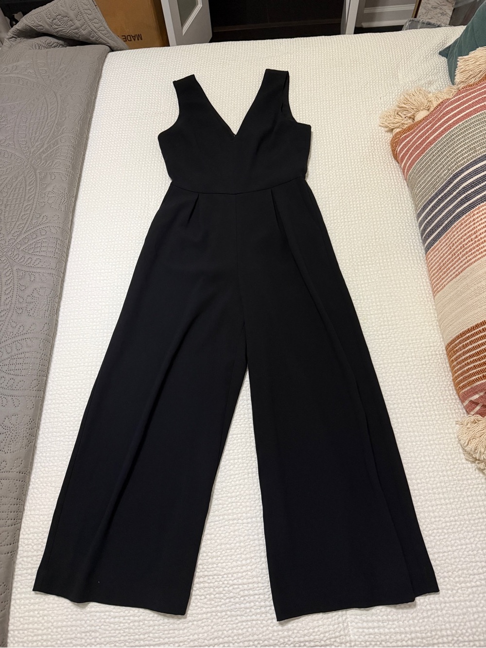 Babaton Black V-Neck Wide-Leg Jumpsuit